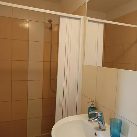 Archa Apartmán *